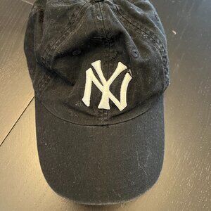 NY Yankees baseball hat
